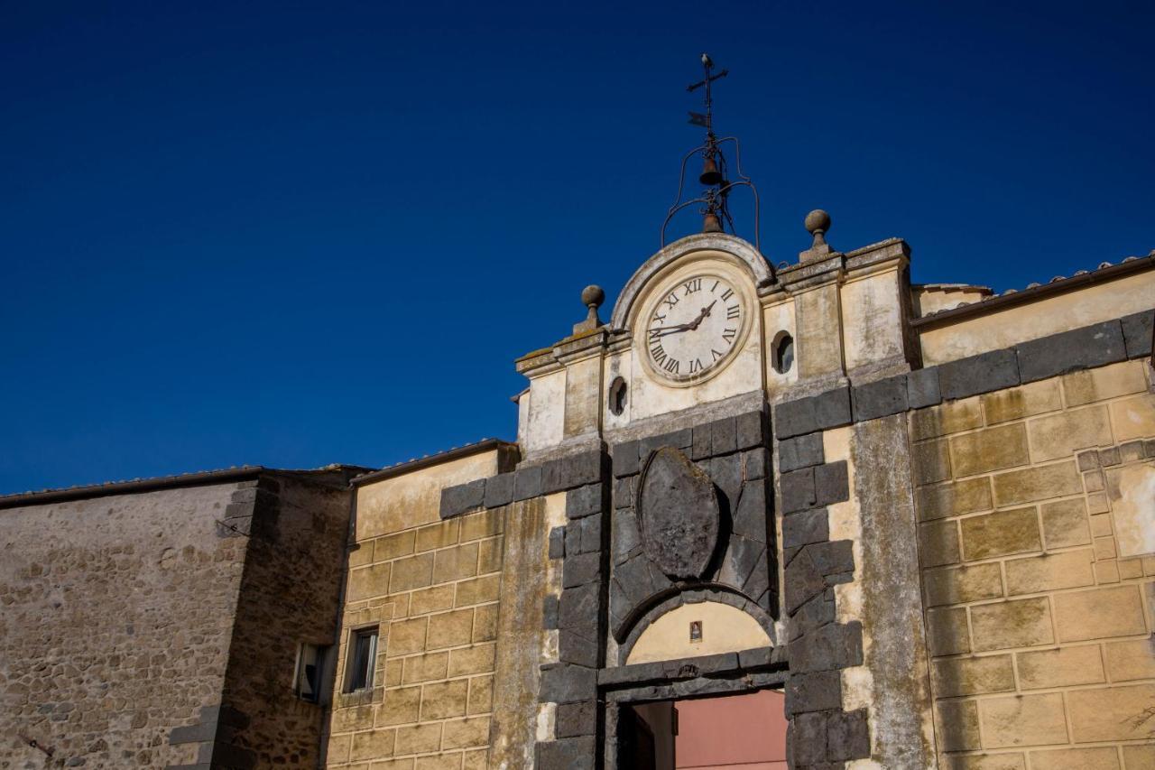 Centro E Spiaggia Ardesia Anguillara Sabazia Kültér fotó